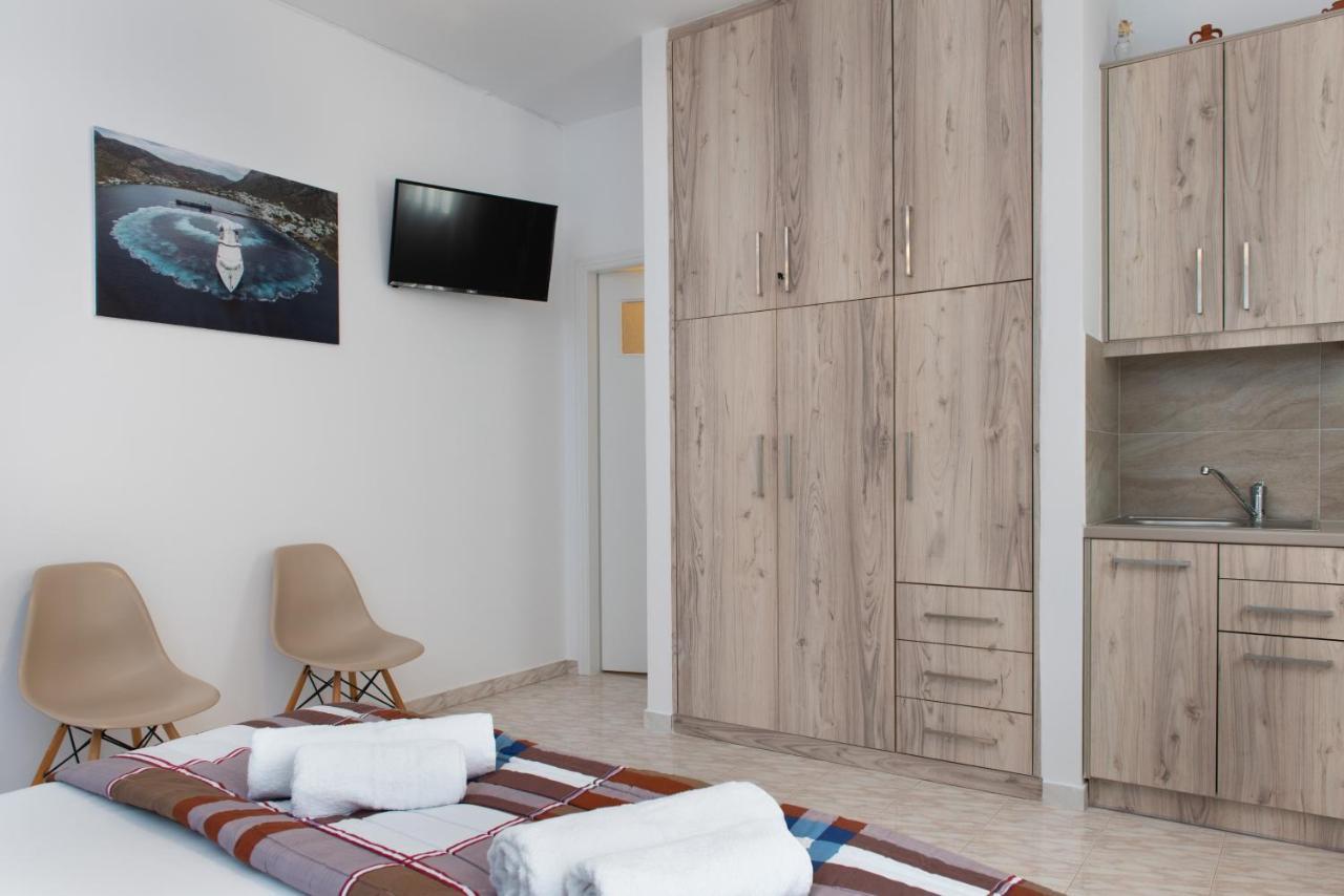 Theodora Rooms Kamares  Екстериор снимка
