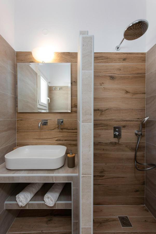 Theodora Rooms Kamares  Екстериор снимка