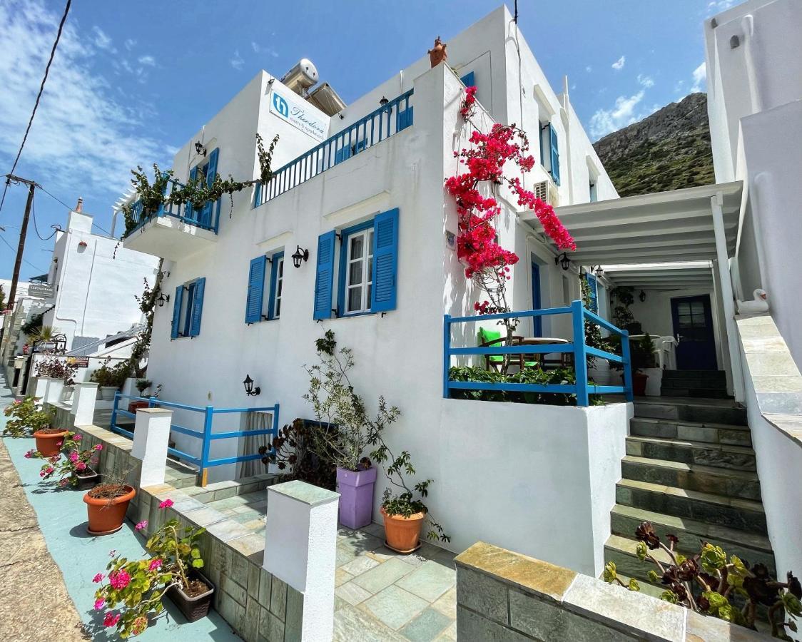 Theodora Rooms Kamares  Екстериор снимка