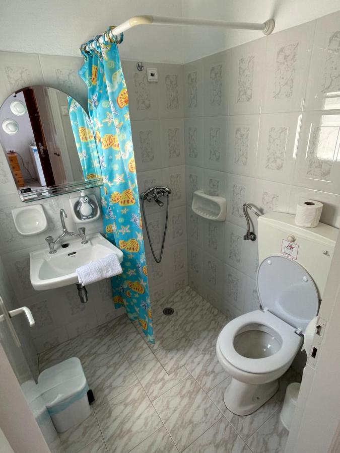 Theodora Rooms Kamares  Екстериор снимка