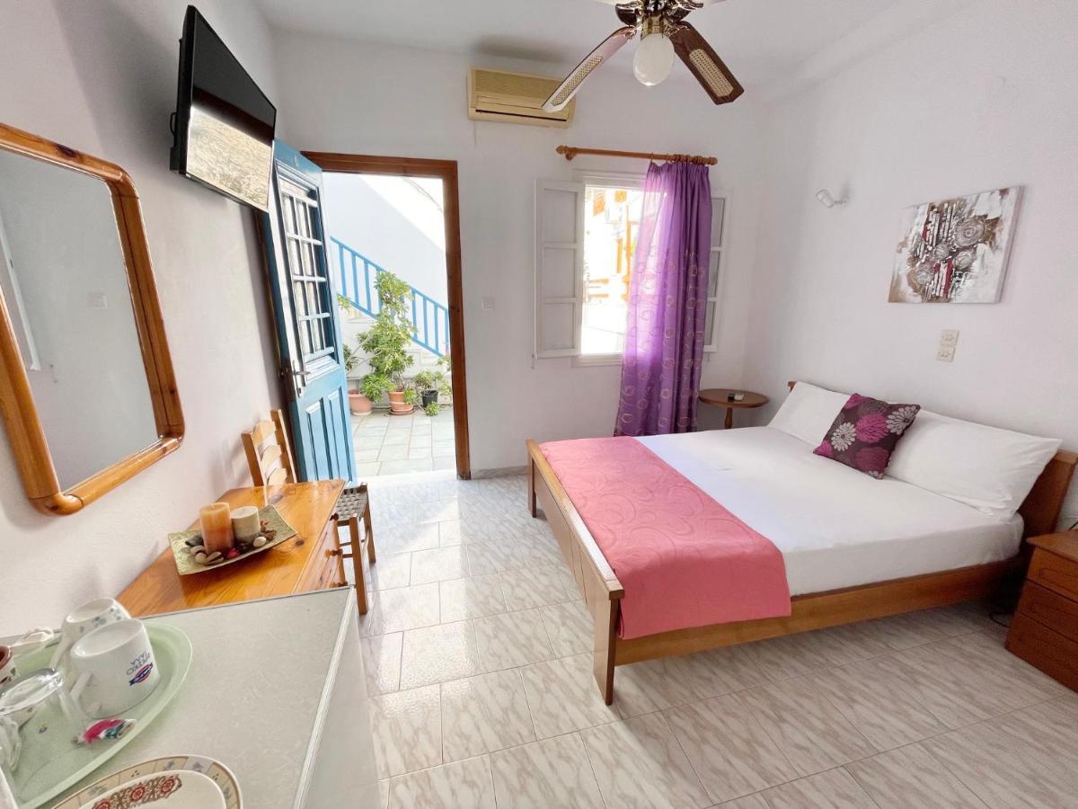 Theodora Rooms Kamares  Екстериор снимка