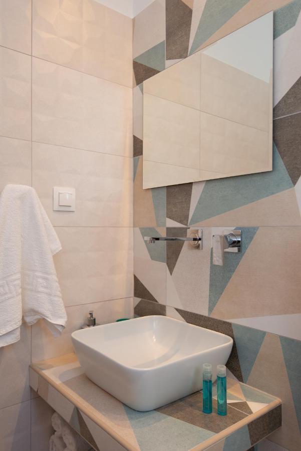 Theodora Rooms Kamares  Екстериор снимка